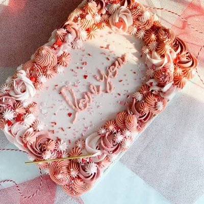 Quarter Sheet Cake 