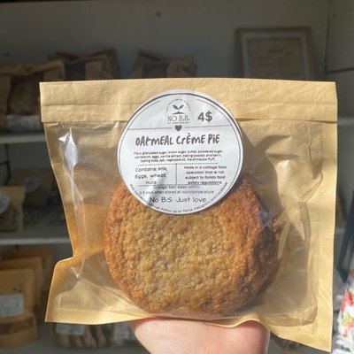 Oatmeal Crème Pie