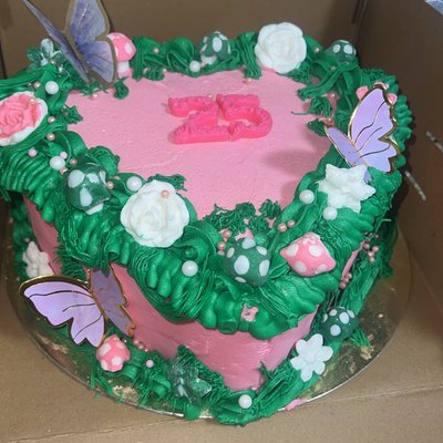 8 Inch Heart Cakes