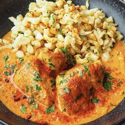 “Paprikahuhn mit Spätzle” - Chicken Paprika with Spaetzels and Cucumber Salad (Mon July 21, 5-6 PM)