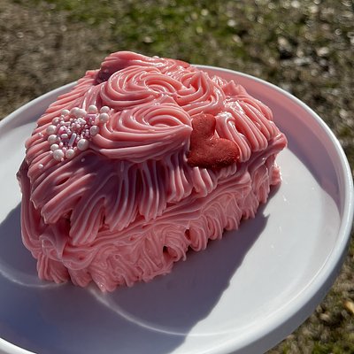 Valentines Heart Cake