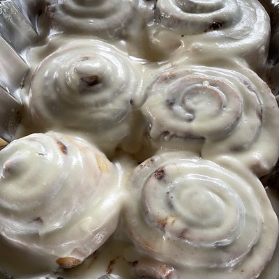 Sourdough cinnamon rolls(12)