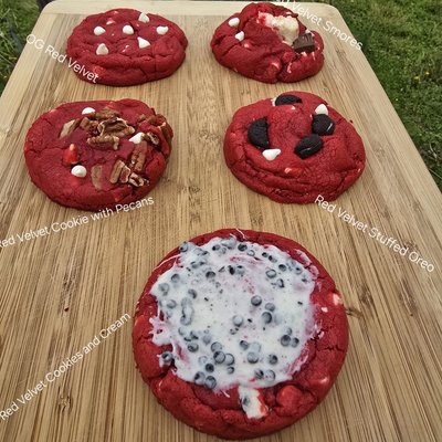 Red Velvet Cookies 5 ways 😋  Please see description 