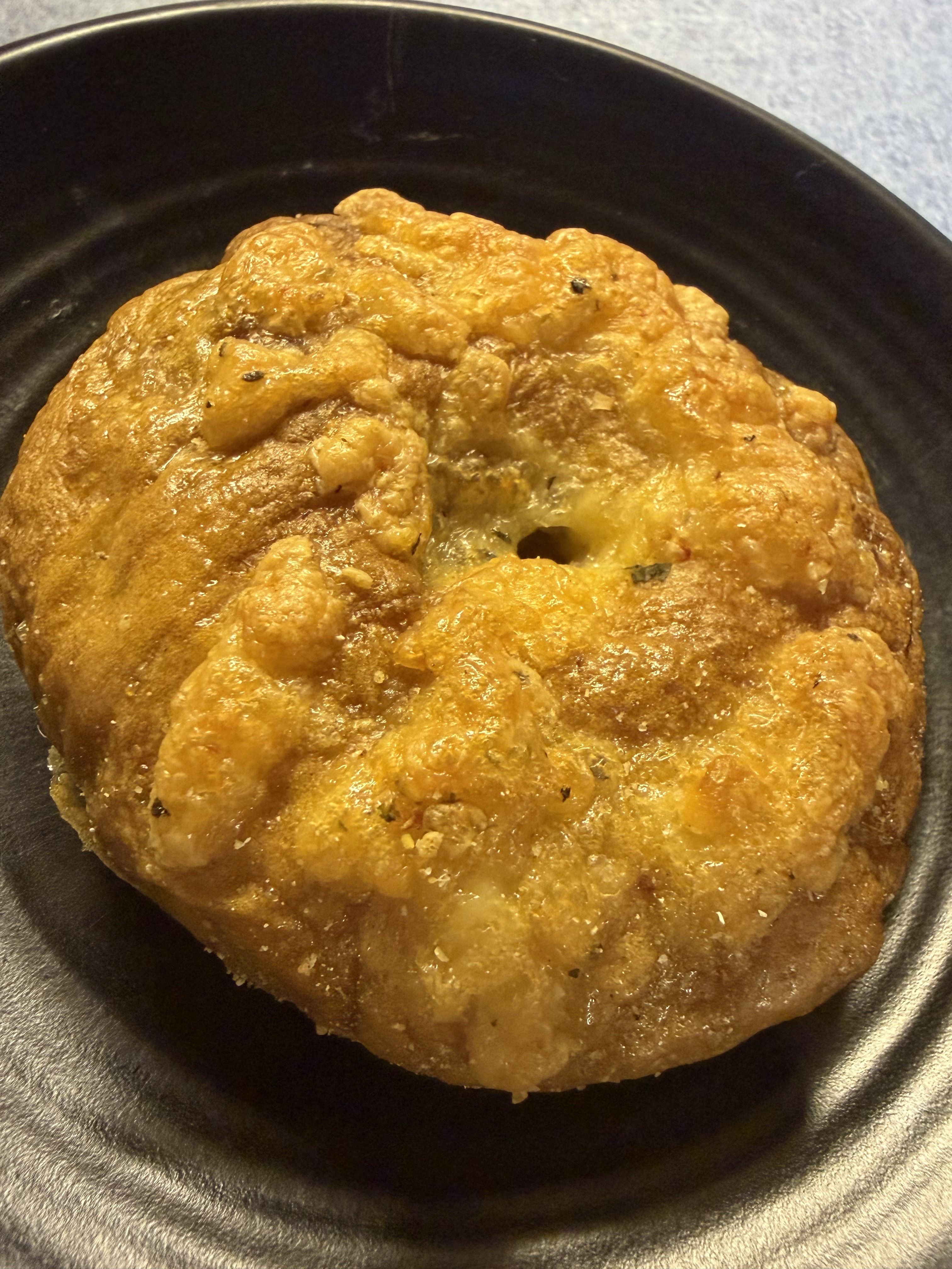 Tomato Basil Bagel (single)