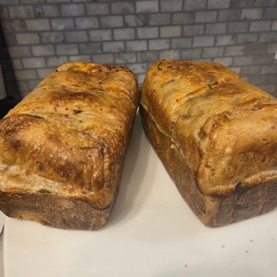 Jalapeño & Cheddar Loaf