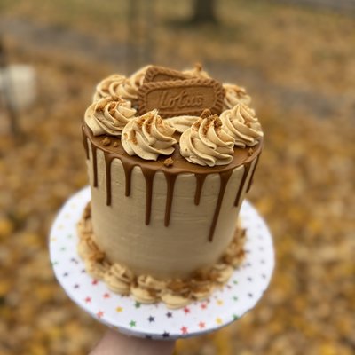 Spectacular Speculoo Cake 