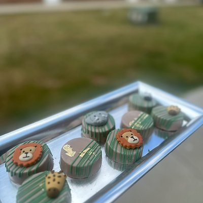 Small - 4 Dozen Treats