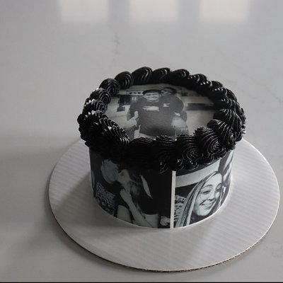 Captured Hearts(Edible collage)