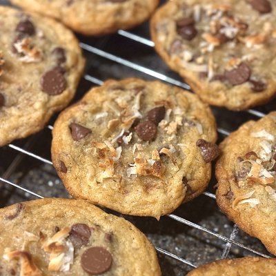 12ct Coconut Chocolate Chip Cookies