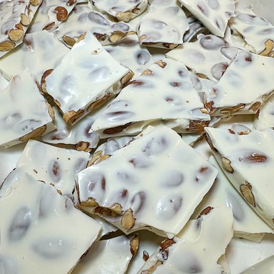 Chocolate Bark - Choice of Nut (1 Pound)