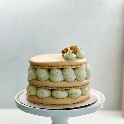 Macaron Cake
