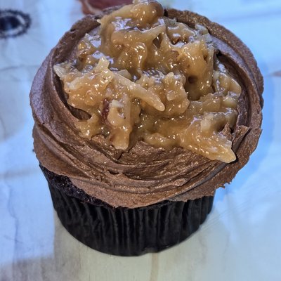German Chocolate Cupcakes - 6 Count