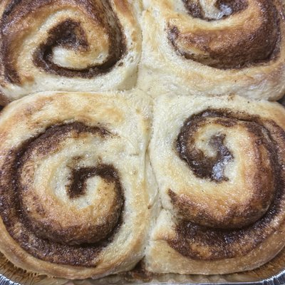 Cinnamon Rolls By Dozen 