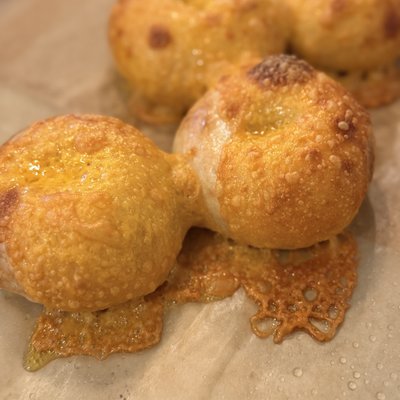 Cheddar Bagels
