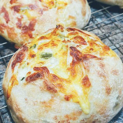 Jalapeño cheddar Bread