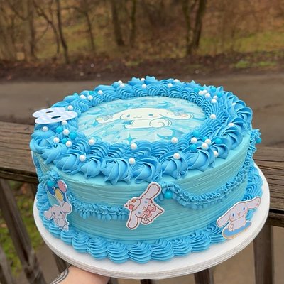 10-inch Round Cake