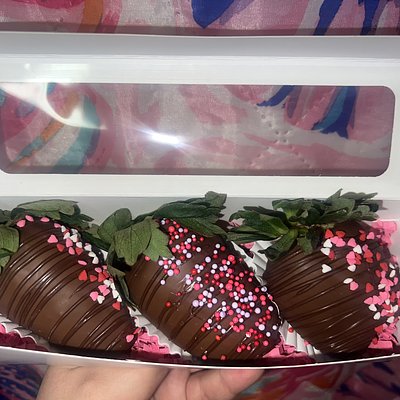 Chocolate Covered Berries 