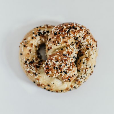 Everything Bagel (No Cheese)