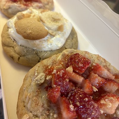 Assorted Box - Dozen 