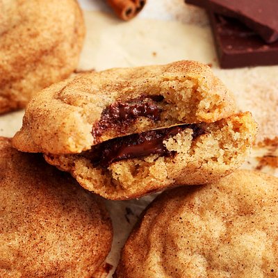 Nutella Stuffed Snickerdoodle 6ct