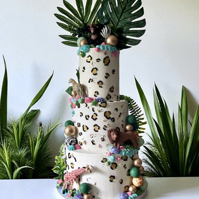 Custom Cake- Tiered Cake