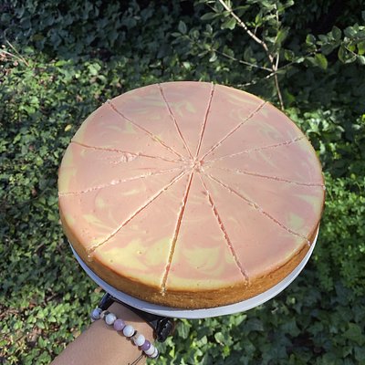 Pink Champagne Cheesecake 