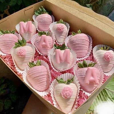 Chocolate Covered Strawberries 