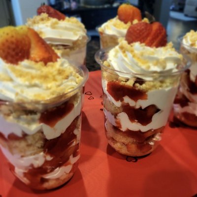 Strawberry Shortcake Cups- 2 Pack 