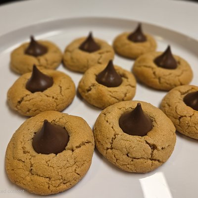 12 Peanut Butter Blossoms 