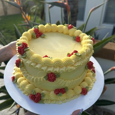 8 Inch Cake