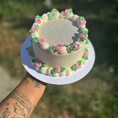 8-10 Serving Cake Small 