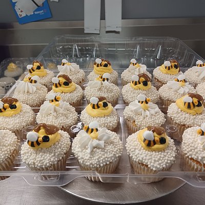 Seasonal 24 Count Cupcakes 
