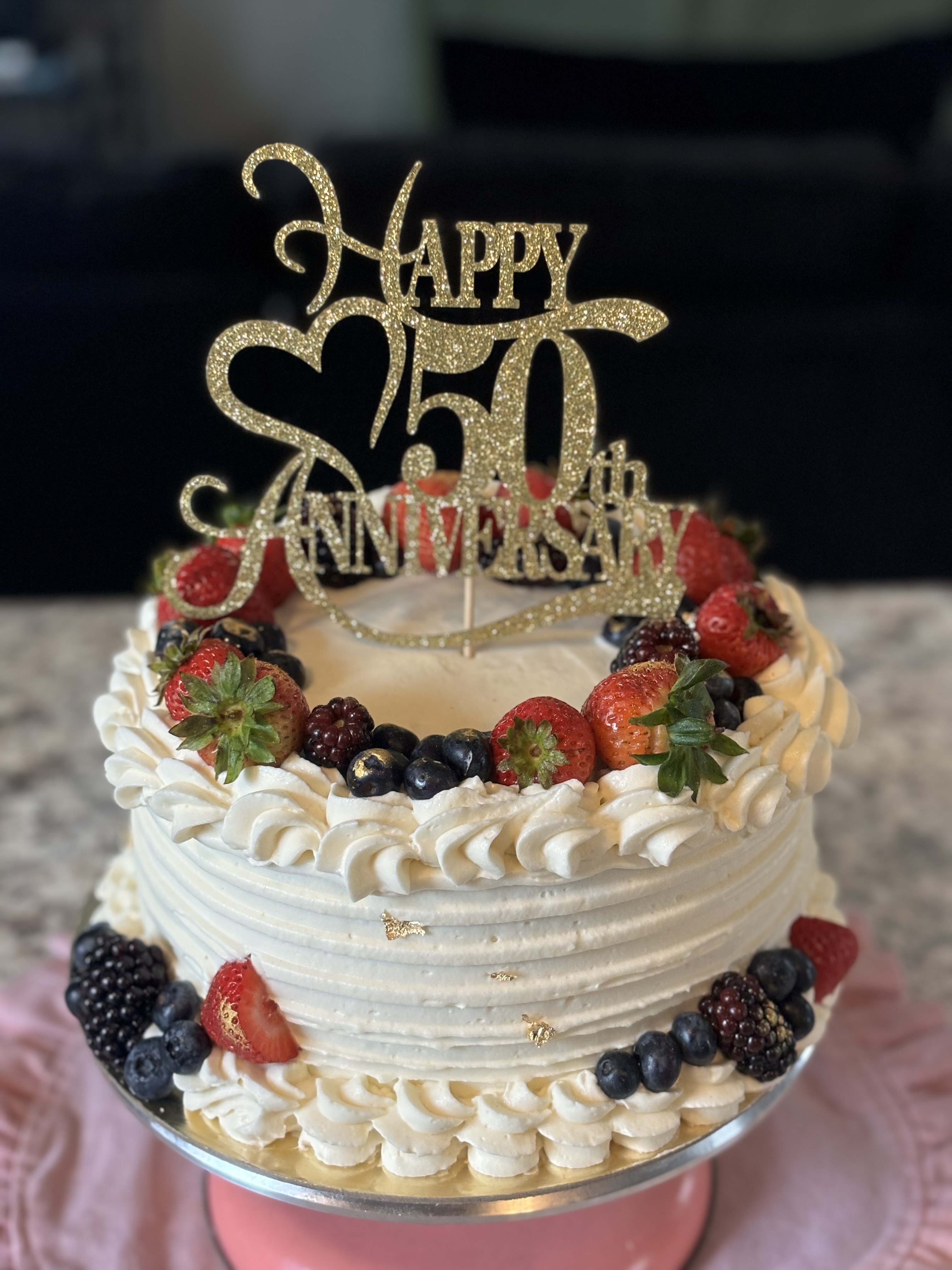 Custom Round Cakes! 