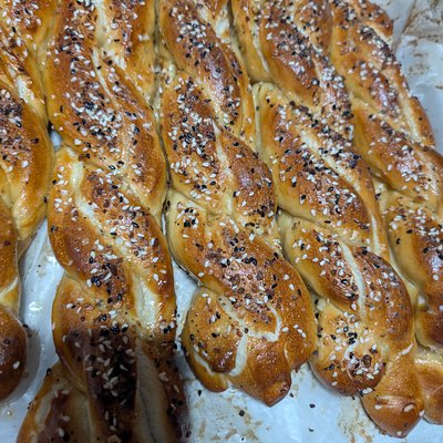 Twisted Salted Pretzel Twist