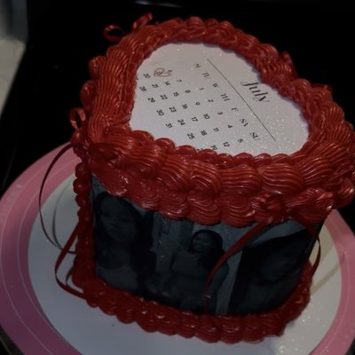  6-inch cakes
