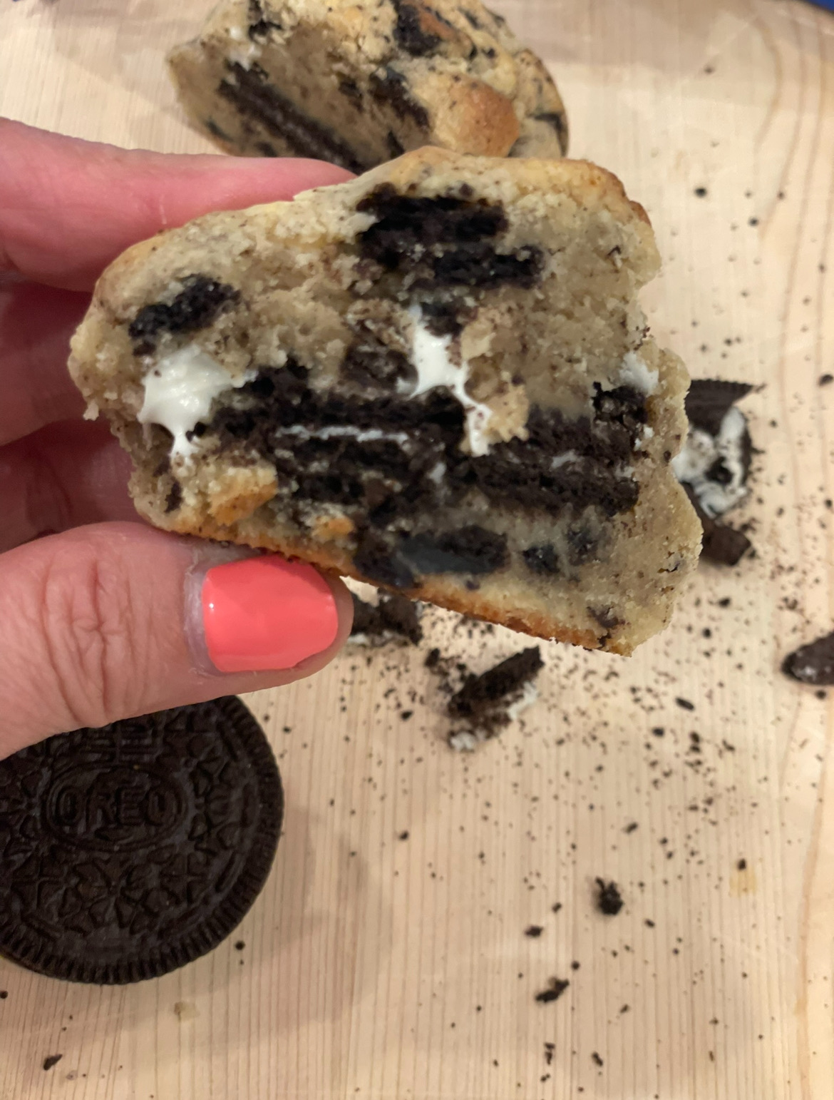 Cookies & Cream Supreme