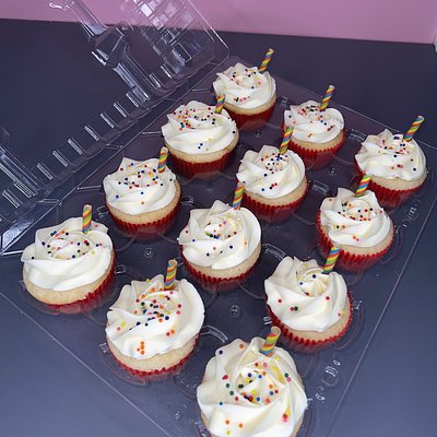 Regular Cupcakes 