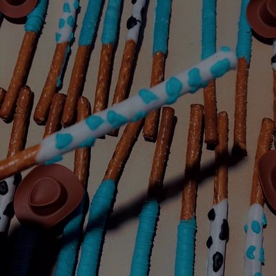 Chocolate Covered Pretzels (2$ each or 20$ a dozen) 