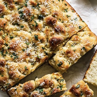 Sourdough Focaccia - Cheesy Garlic Bread ( 9inch pie pan) 