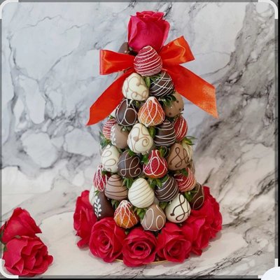 STRAWBERRY TOWERS 