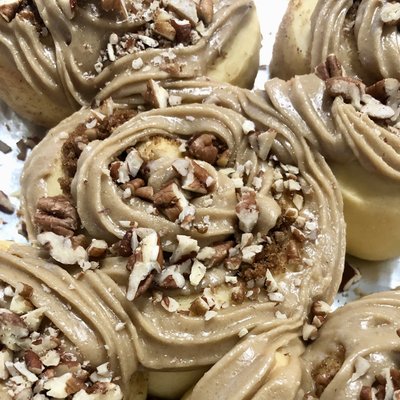 Caramel Crunch Cinna-bun