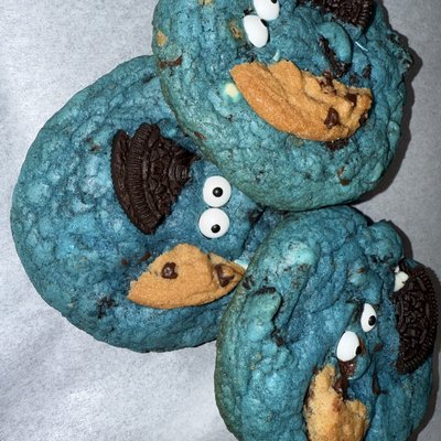 Cookie Monster Dozen 