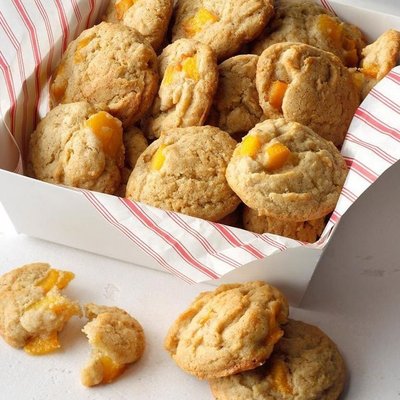 Peach Cobbler Cookies