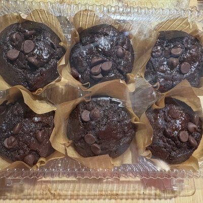 Double Chocolate & White Chocolate Chip Muffins - 4 Pack