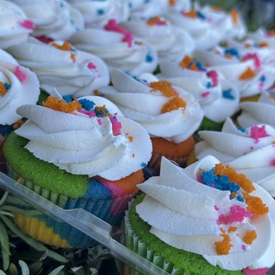 Rainbow Cupcakes 