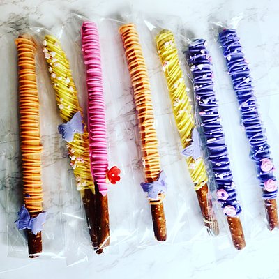 Chocolate Covered Pretzels