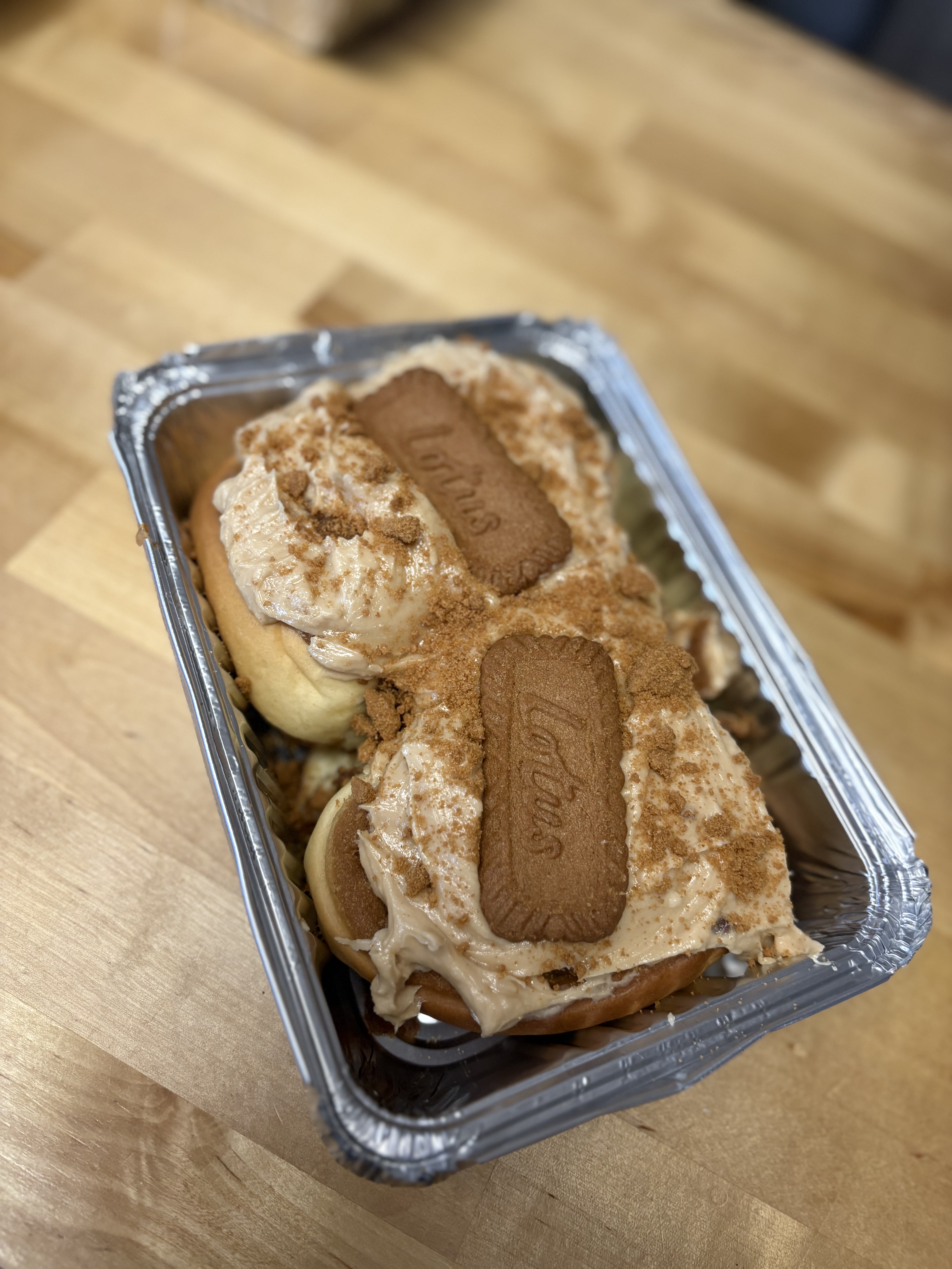 5 Pack Biscoff Cookie Butter Rolls