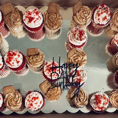 KDSJ Jumbo Cupcakes 