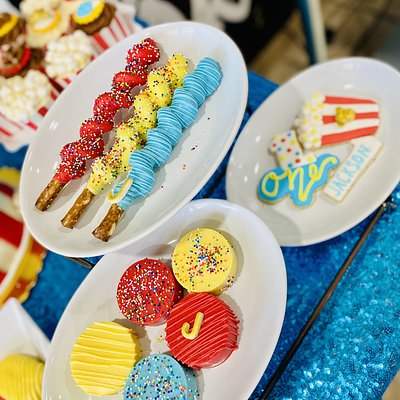 Chocolate Covered Pretzels 