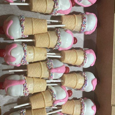 Ice Cream Cone Cake Pops 1 Dozen